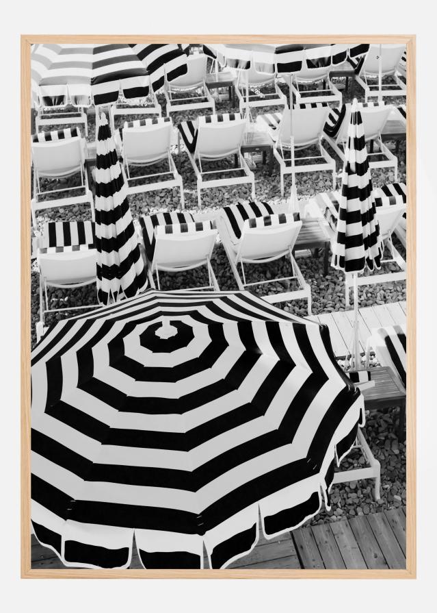Black and White Beach Umbrellas Plakat