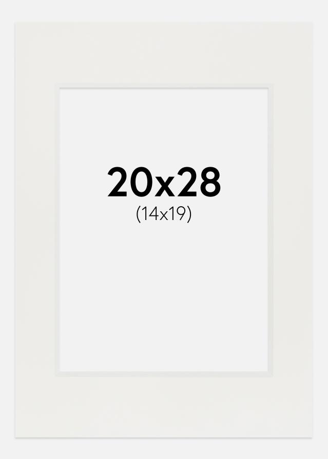 Paspartuu valge 3 mm Valge äär 20x28 cm (14x19)