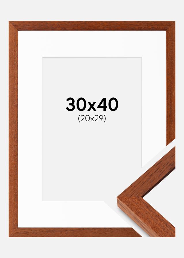 Raam Hermes Kirss 30x40 cm - paspartuu Valge 21x30 cm