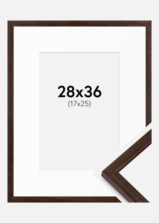 Raam Edsbyn pähkel 28x36 cm - paspartuu valge 18x26 cm