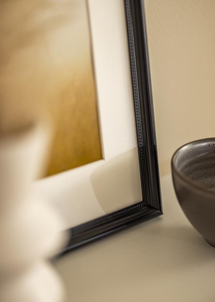 Raam Gala Must 40x50 cm - paspartuu Valge 29x39 cm