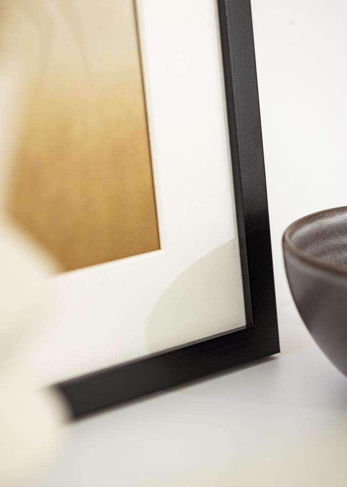 Must pildiraam lai 70 x 100 cm