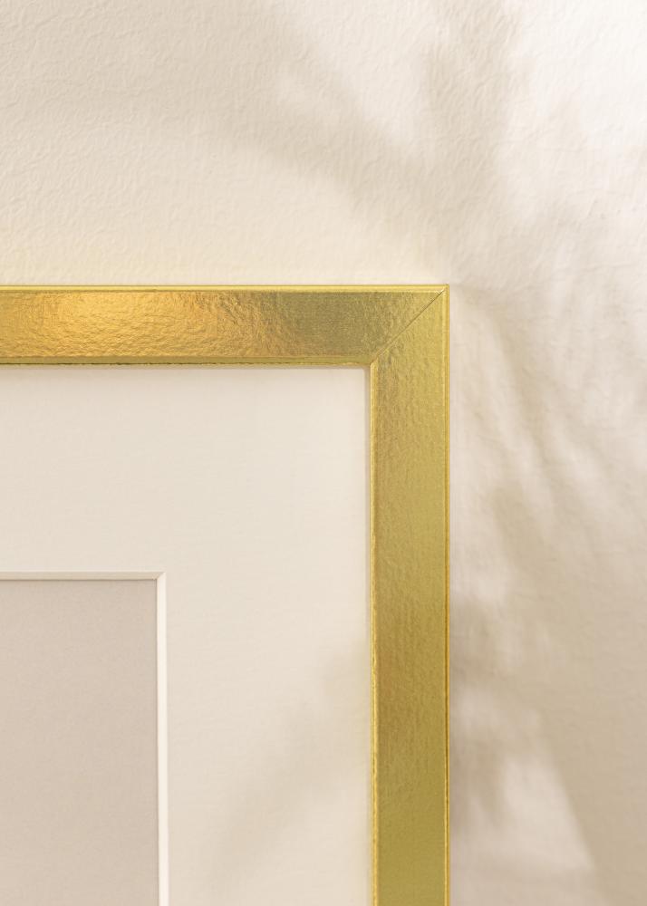 Kuldne pildiraam lai 29,7 x 42 cm (A3)