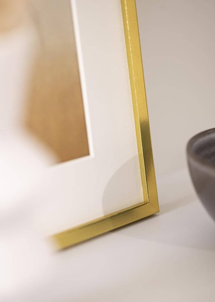 Kuldne pildiraam kitsas 29,7 x 42 cm (A3)
