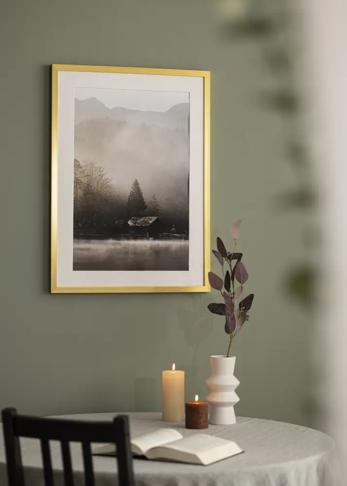Raam Falun kuldne 50x70 cm - paspartuu valge 42x59,4 cm (A2)