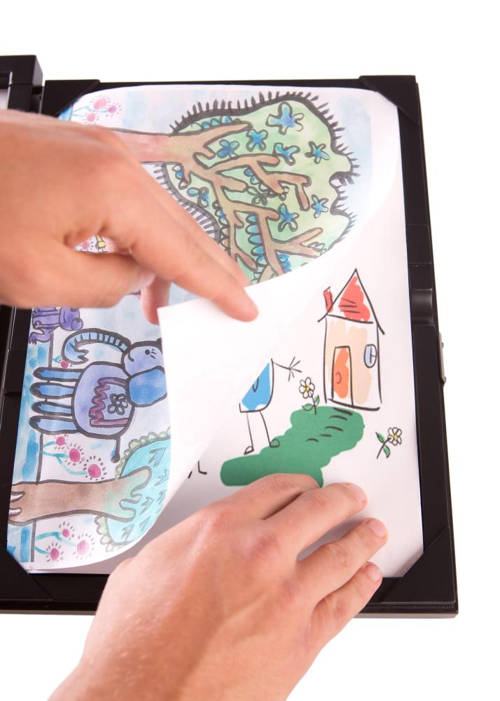 Joonistusraam Little Davinci muster A3