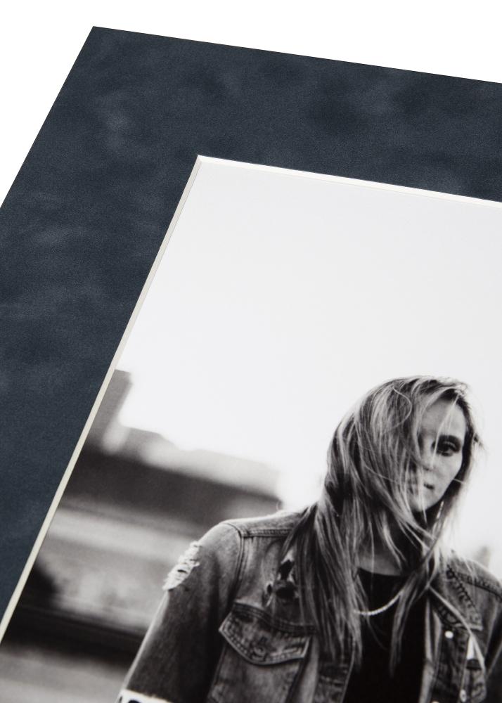 Paspartuu Suede Downpour - mootude jargi valmistatud