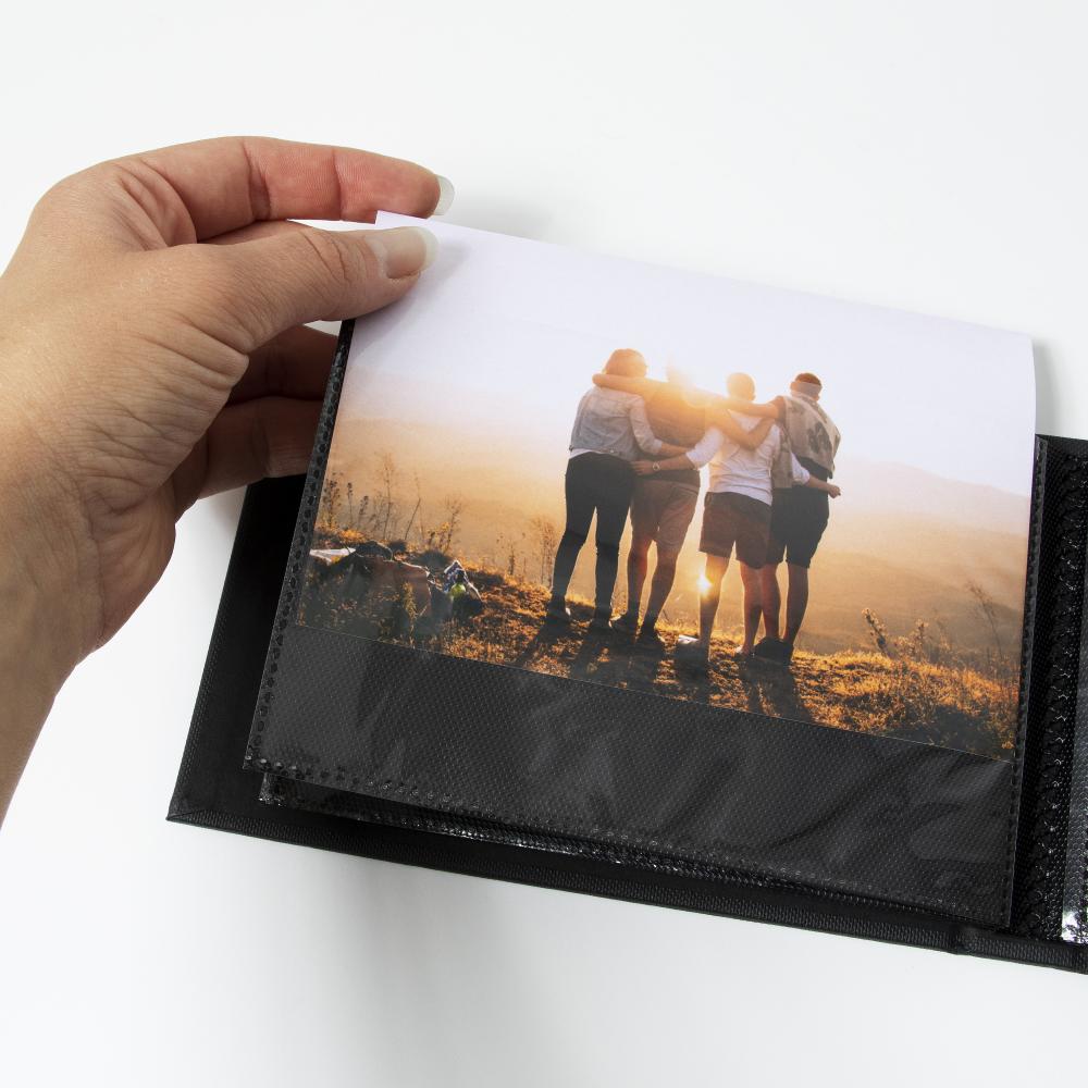 Fun minialbum must, 36 pilti mõõtudes 10x15 cm