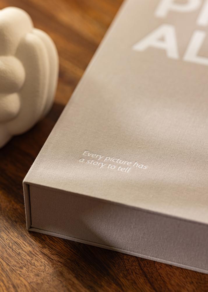 KAILA PHOTO Album Grey - Coffee Table Photo Album (60 mustad lehekuljed)