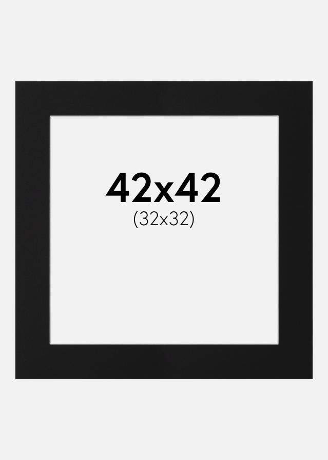 Paspartuu Must Standard (Valge Südamik) 42x42 cm (32x32)