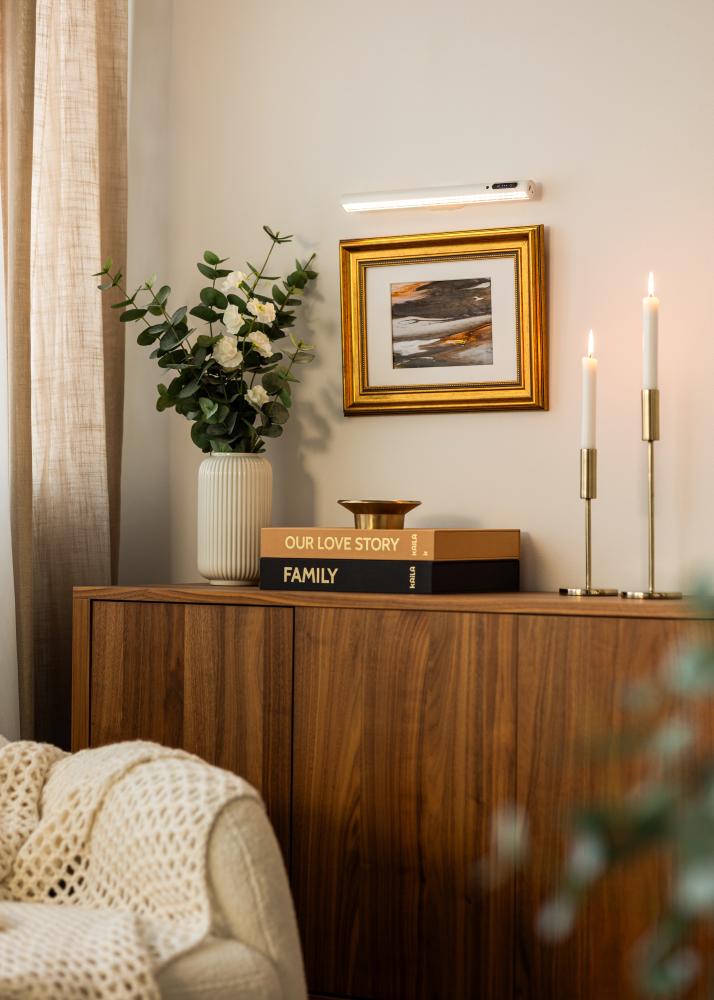 KAILA Vala Raamiga Pildivalgusti 35 cm - Valge