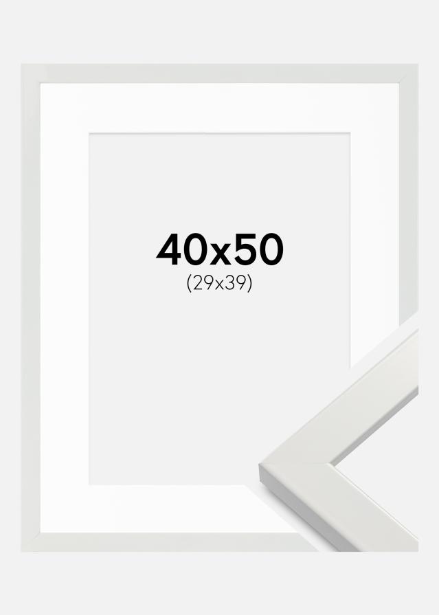 Raam White Wood Glossy 40x50 cm - paspartuu valge 30x40 cm