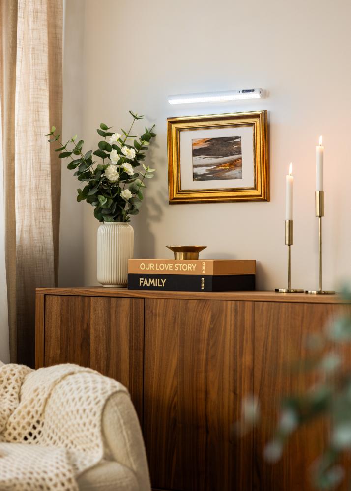 KAILA Vala Raamiga Pildivalgusti 35 cm - Valge