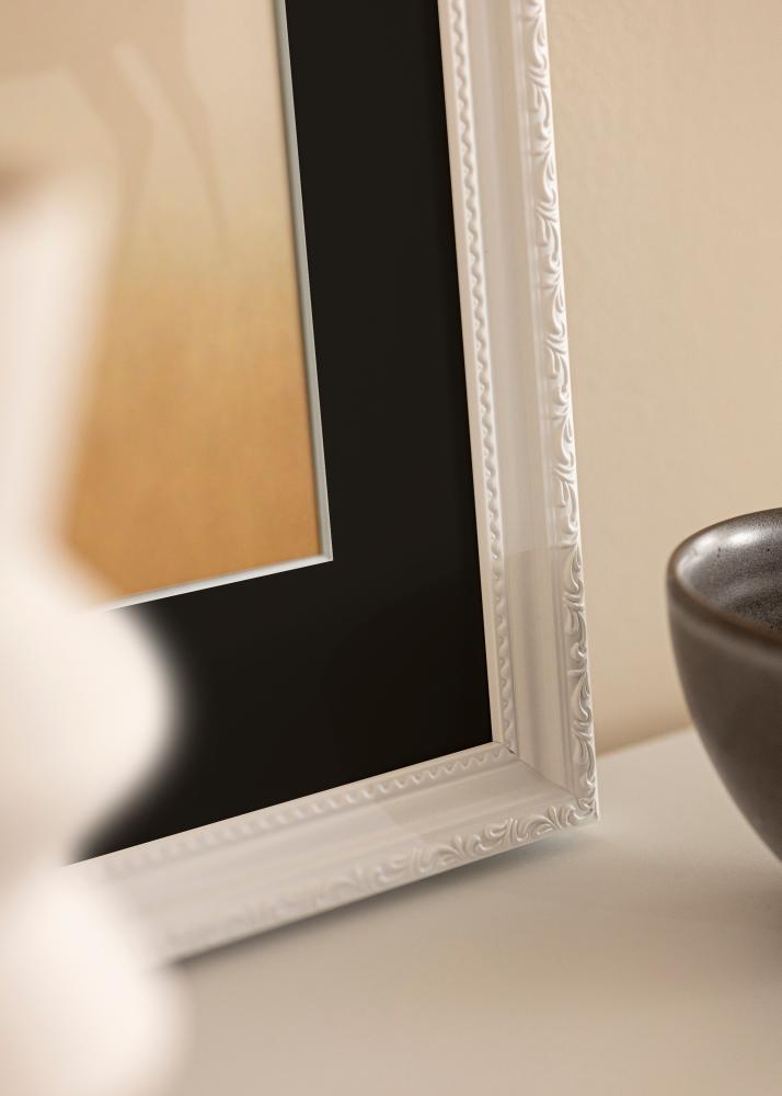 Raam Abisko valge 24x30 cm - paspartuu muster 18x24 cm