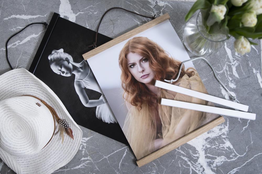 Plakati riputi valge - 40 cm