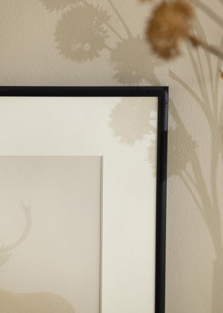 Raam New Lifestyle matt must 30x40 cm - paspartuu valge 21x30 cm